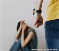 上海离婚律师：妻子被家暴欲离婚，反遭丈夫索要20万